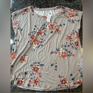 Maurice’s nwt tshirt.